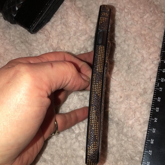 Micheal Kors brown authentic monogram IPHONE case IPhone 7 Will fit 6,6S - Picture 8 of 10